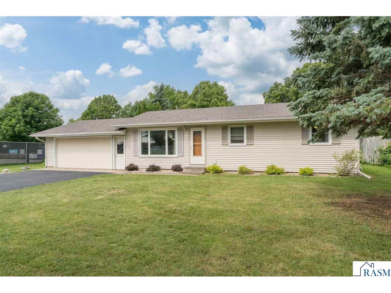 904 Mayvis Boulevard Mankato MN 56001 267040522 image3