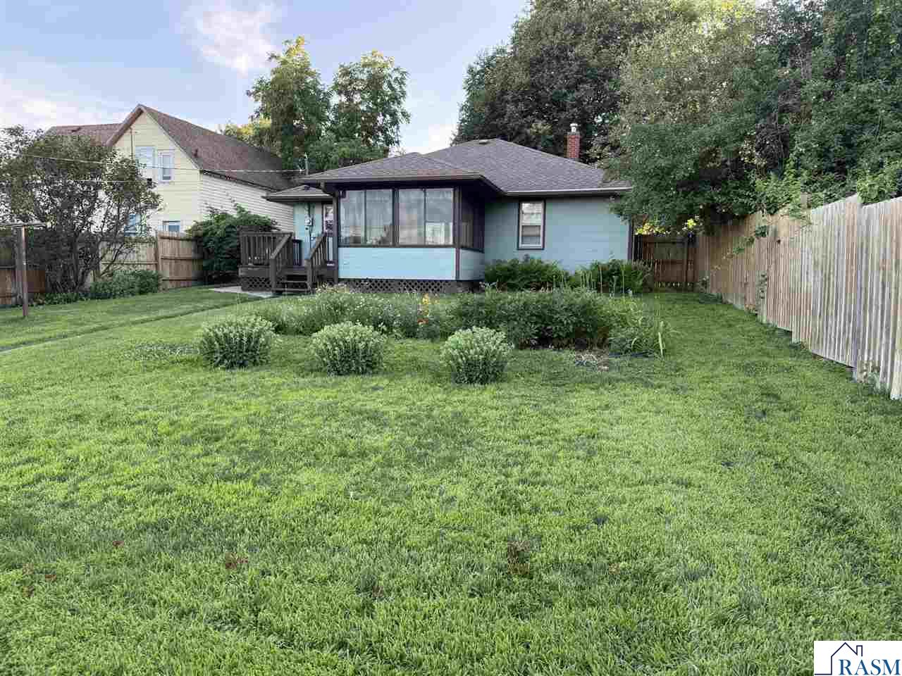 904 N German Street New Ulm MN 56073 267040923 image18