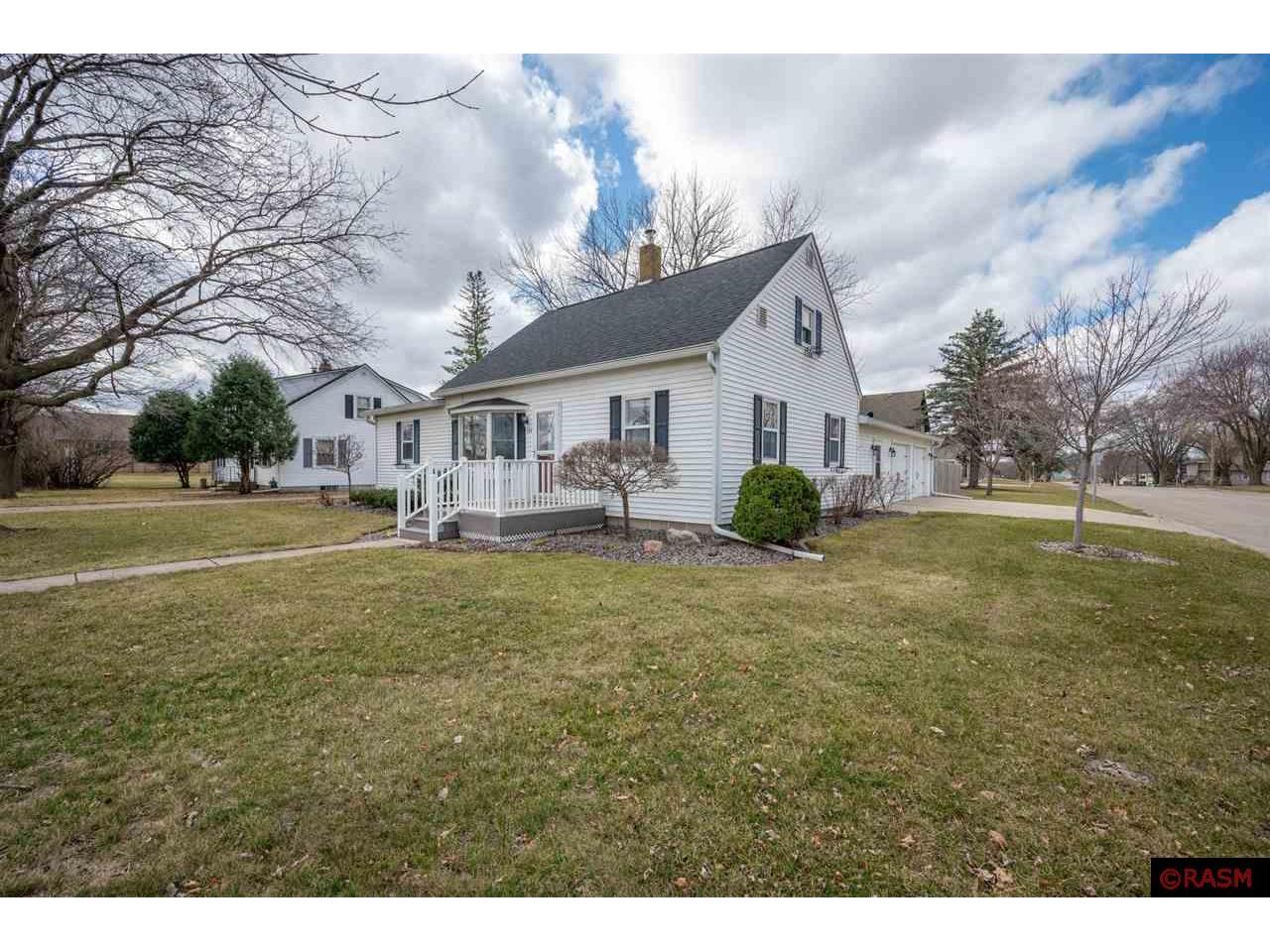 904 S Ramsey Street Blue Earth MN 56013 7034473 image1