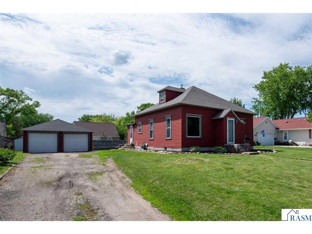 908 SW 3rd Street Waseca MN 56093 7040419 image2