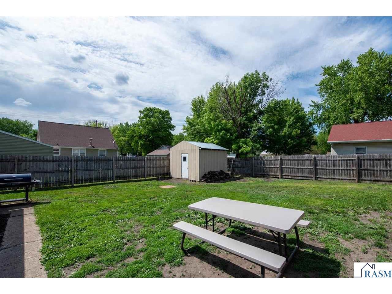 908 SW 3rd Street Waseca MN 56093 7040419 image3