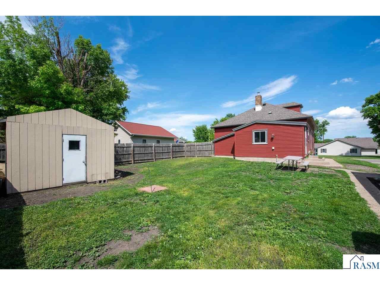 908 SW 3rd Street Waseca MN 56093 7040419 image4