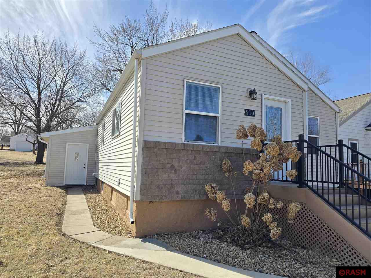 910 Minnesota St S New Ulm MN 56073 7036923 image1