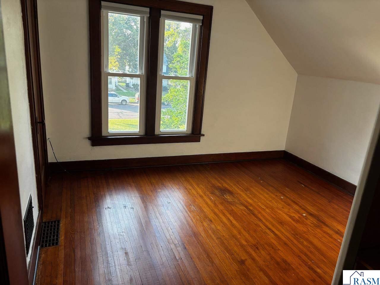 913 N 4th Street Mankato MN 56001 7036952 image22