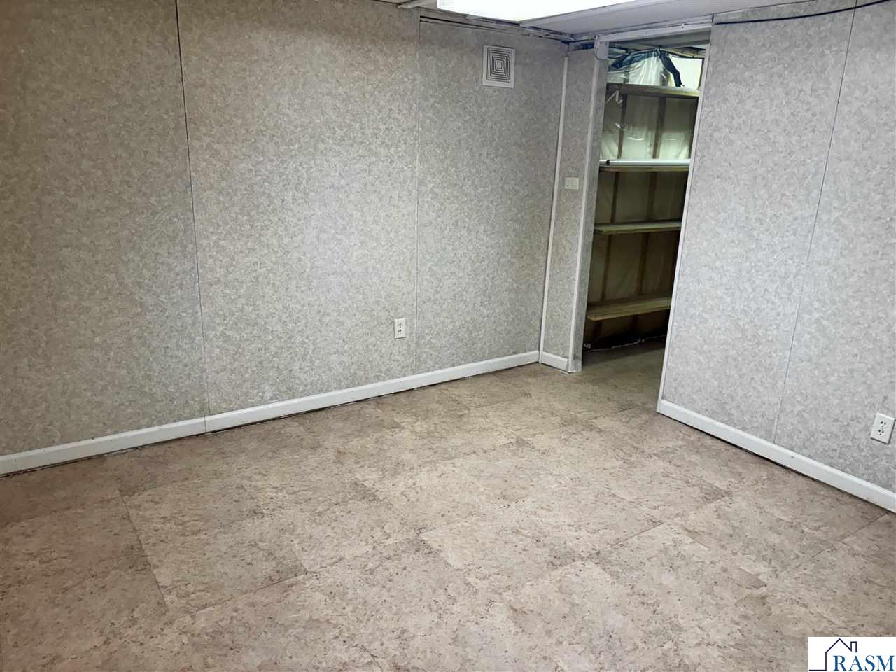 913 N 4th Street Mankato MN 56001 7036952 image26