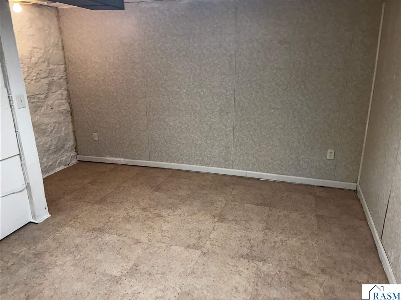 913 N 4th Street Mankato MN 56001 7036952 image27