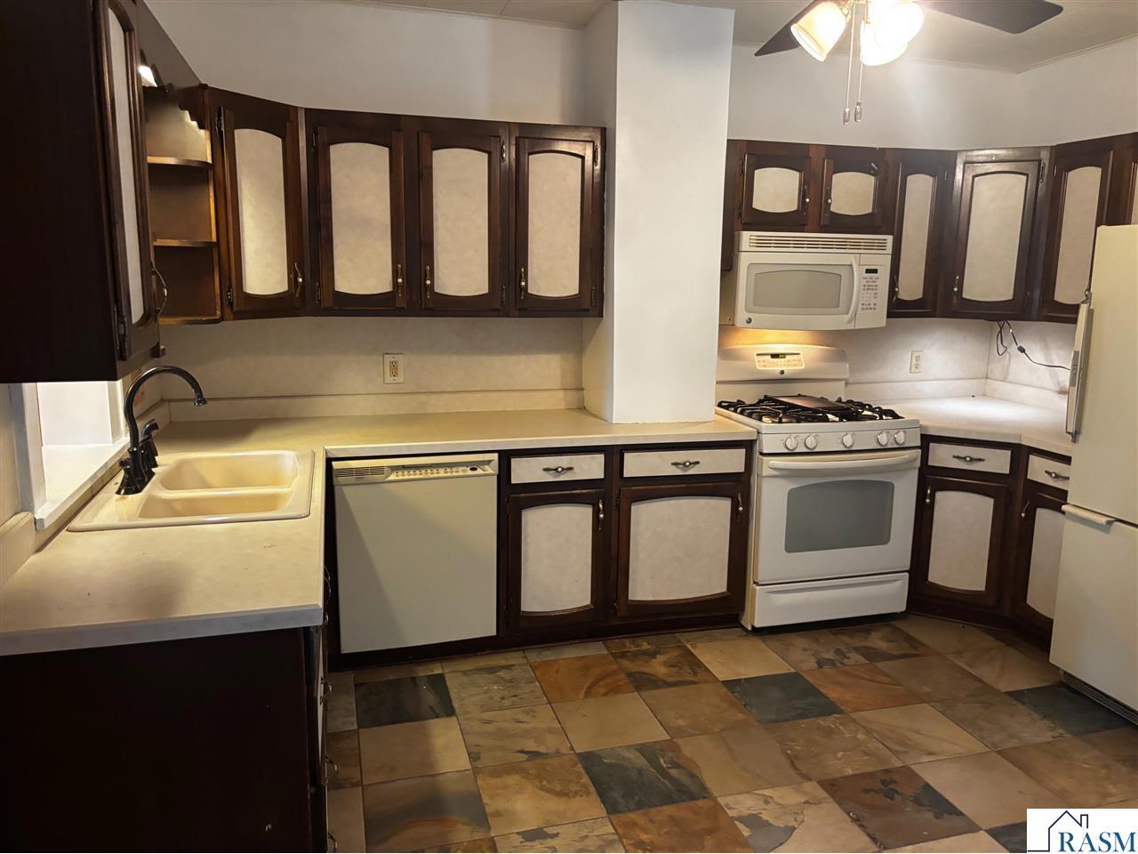 913 N 4th Street Mankato MN 56001 7036952 image9