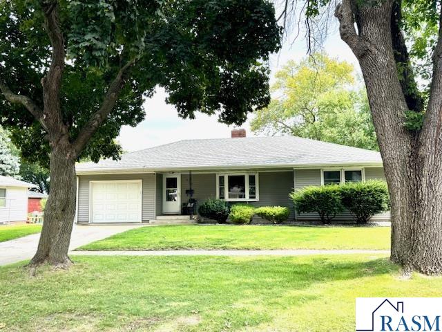 915 S 10th Street Saint James MN 56081 7038571 image1