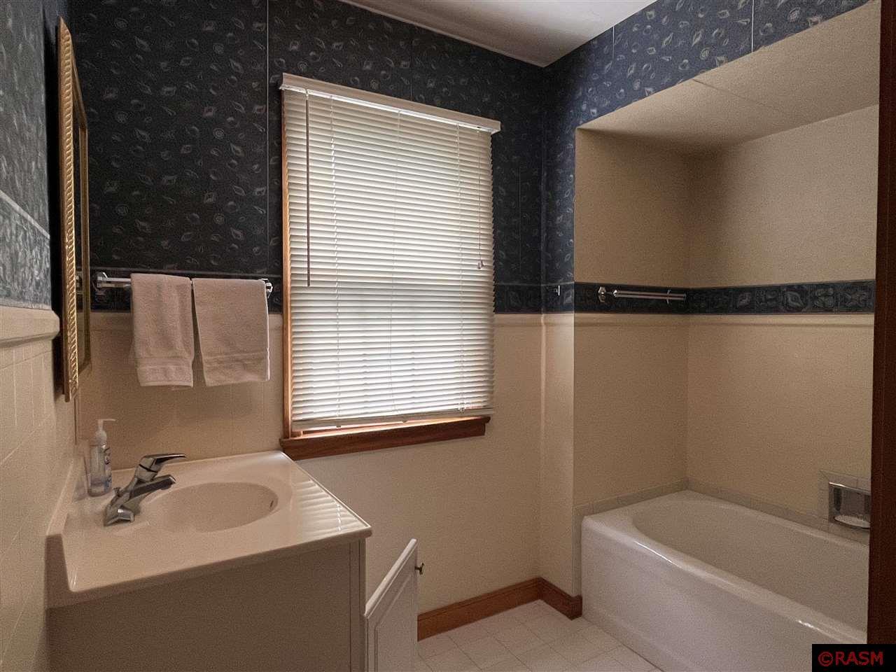 915 S Armstrong Blvd Saint James MN 56081 7037434 image27