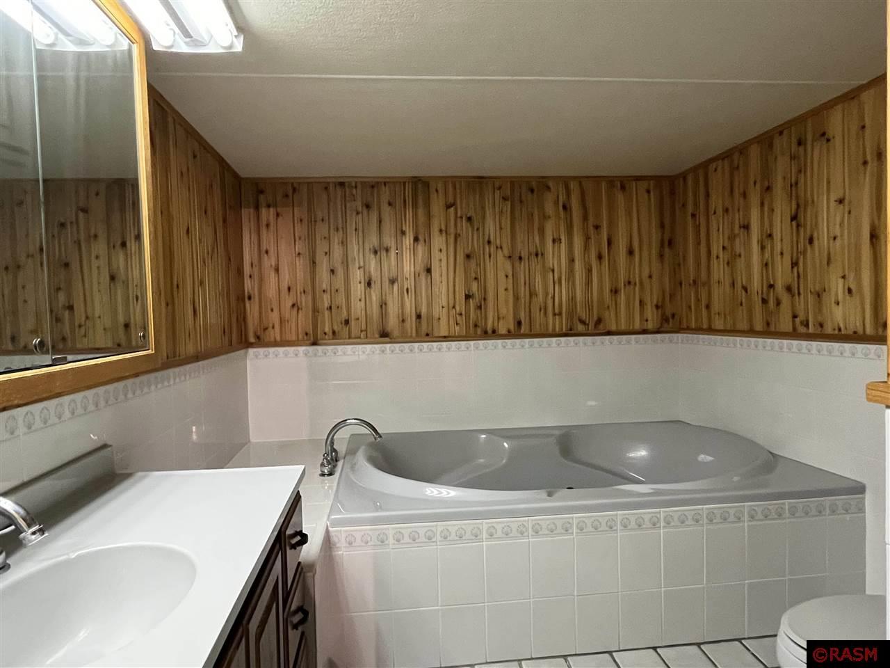 915 S Armstrong Blvd Saint James MN 56081 7037434 image28