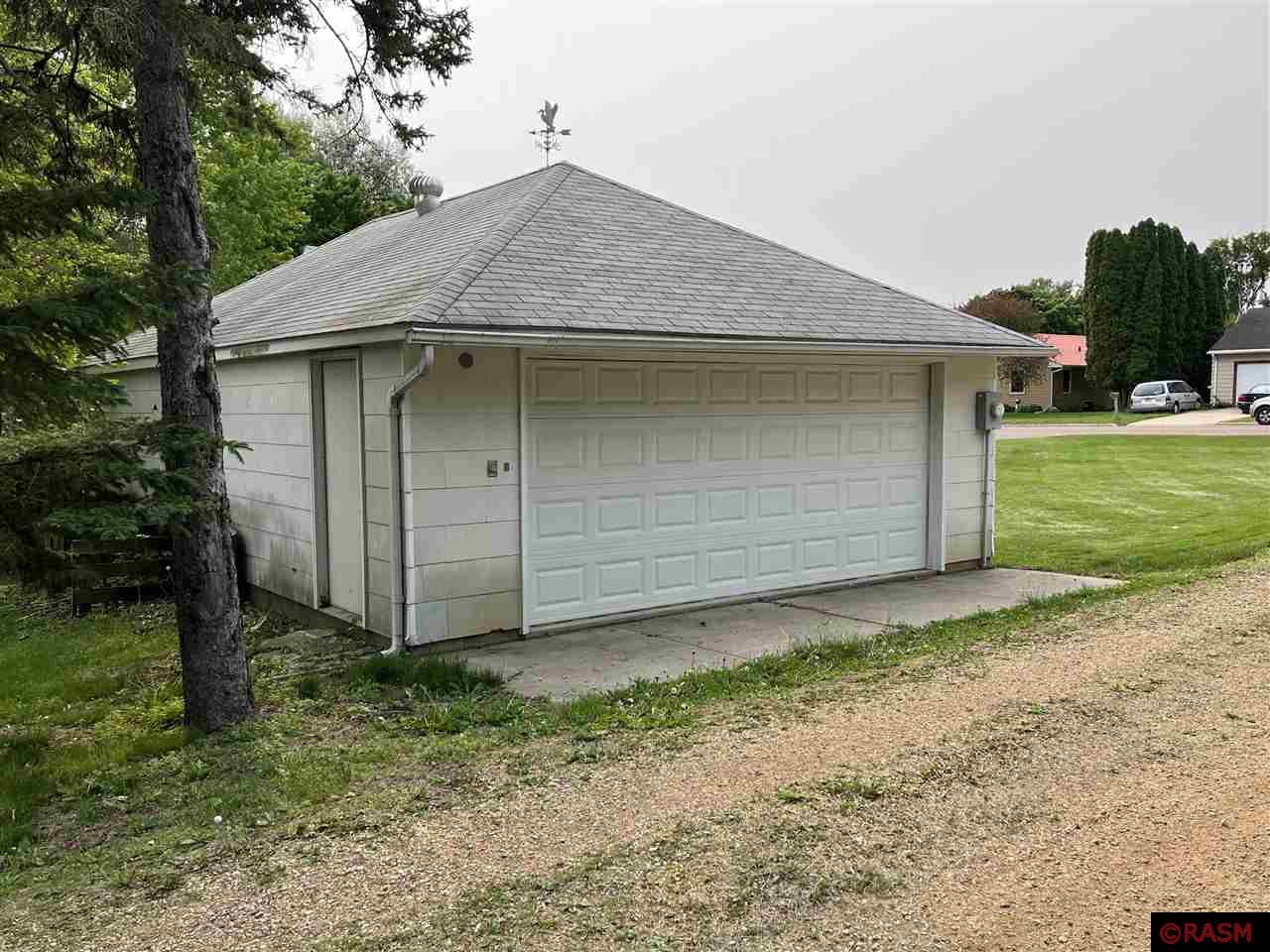 915 S Armstrong Blvd Saint James MN 56081 7037434 image5