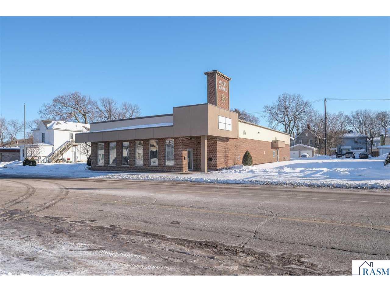 915 S Front Street Mankato MN 56001 7039649 image1