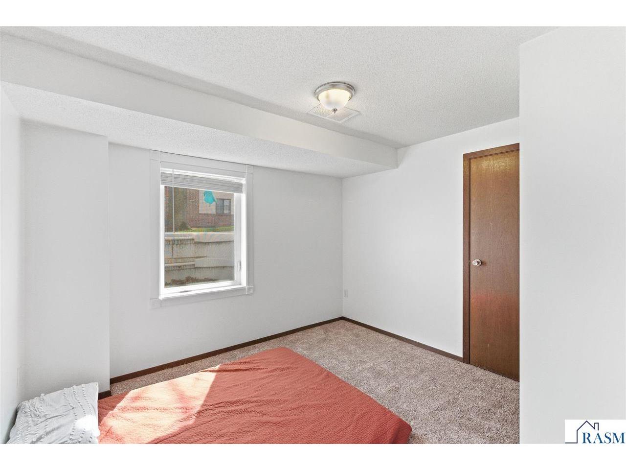 916 N Armstrong Boulevard Saint James MN 56081 7039928 image19