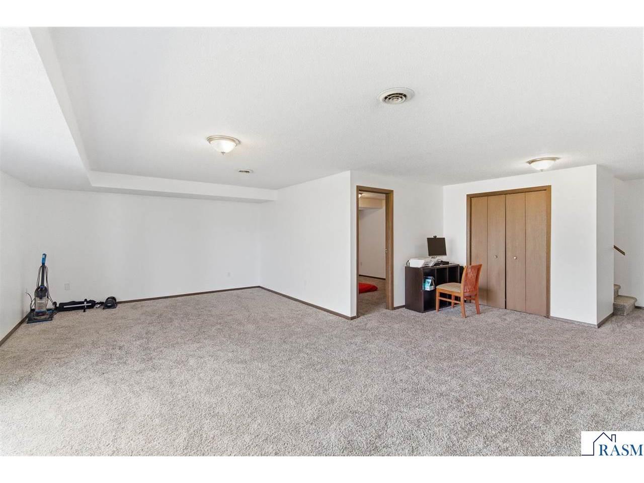 916 N Armstrong Boulevard Saint James MN 56081 7039928 image20