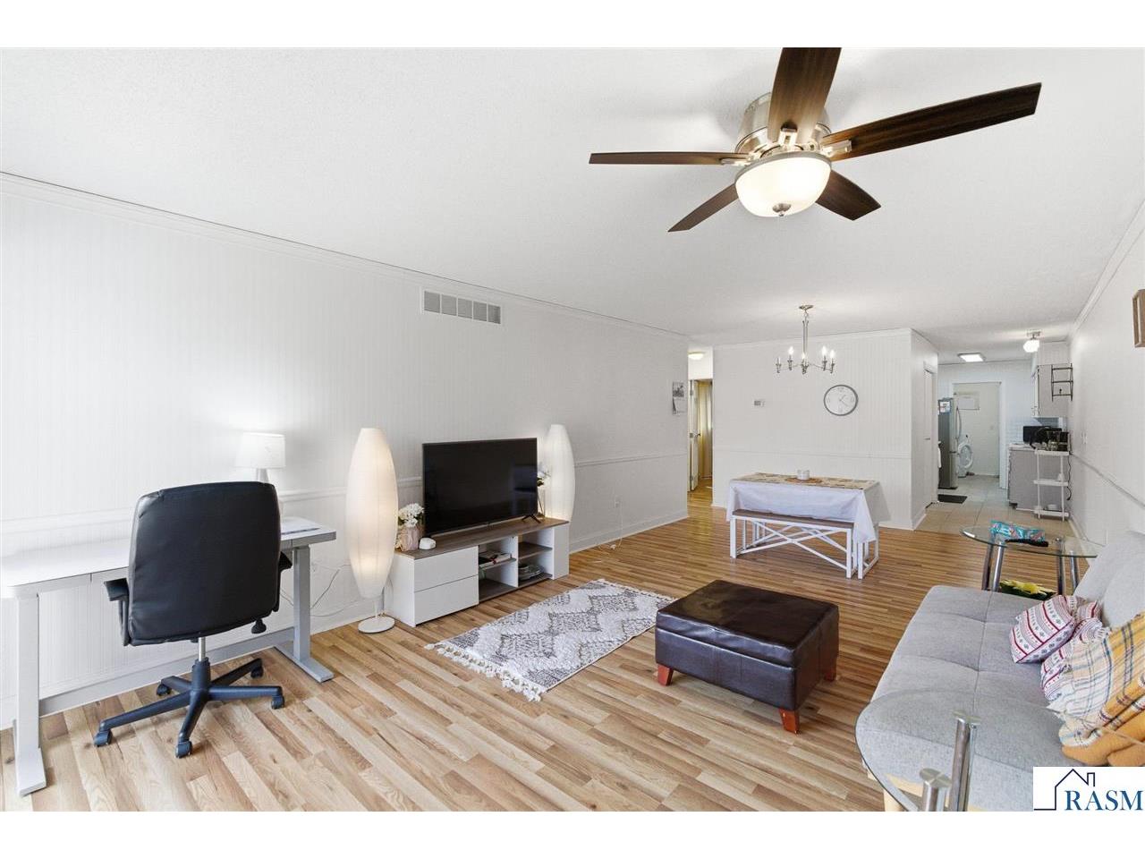 916 N Armstrong Boulevard Saint James MN 56081 7039928 image7