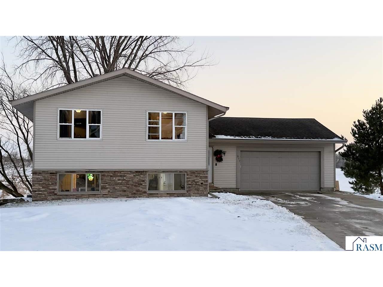 917 3rd Court Cleveland MN 56017 7039251 image1