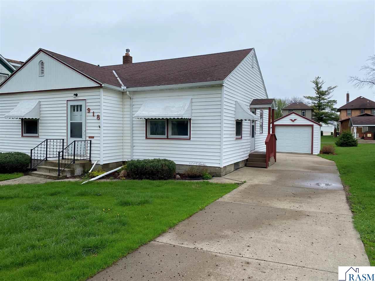 918 6th Street North Saint James MN 56081 7039768 image1