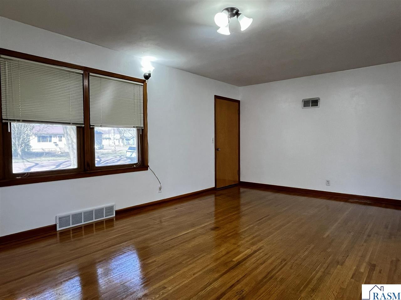 918 6th Street North Saint James MN 56081 7039768 image10