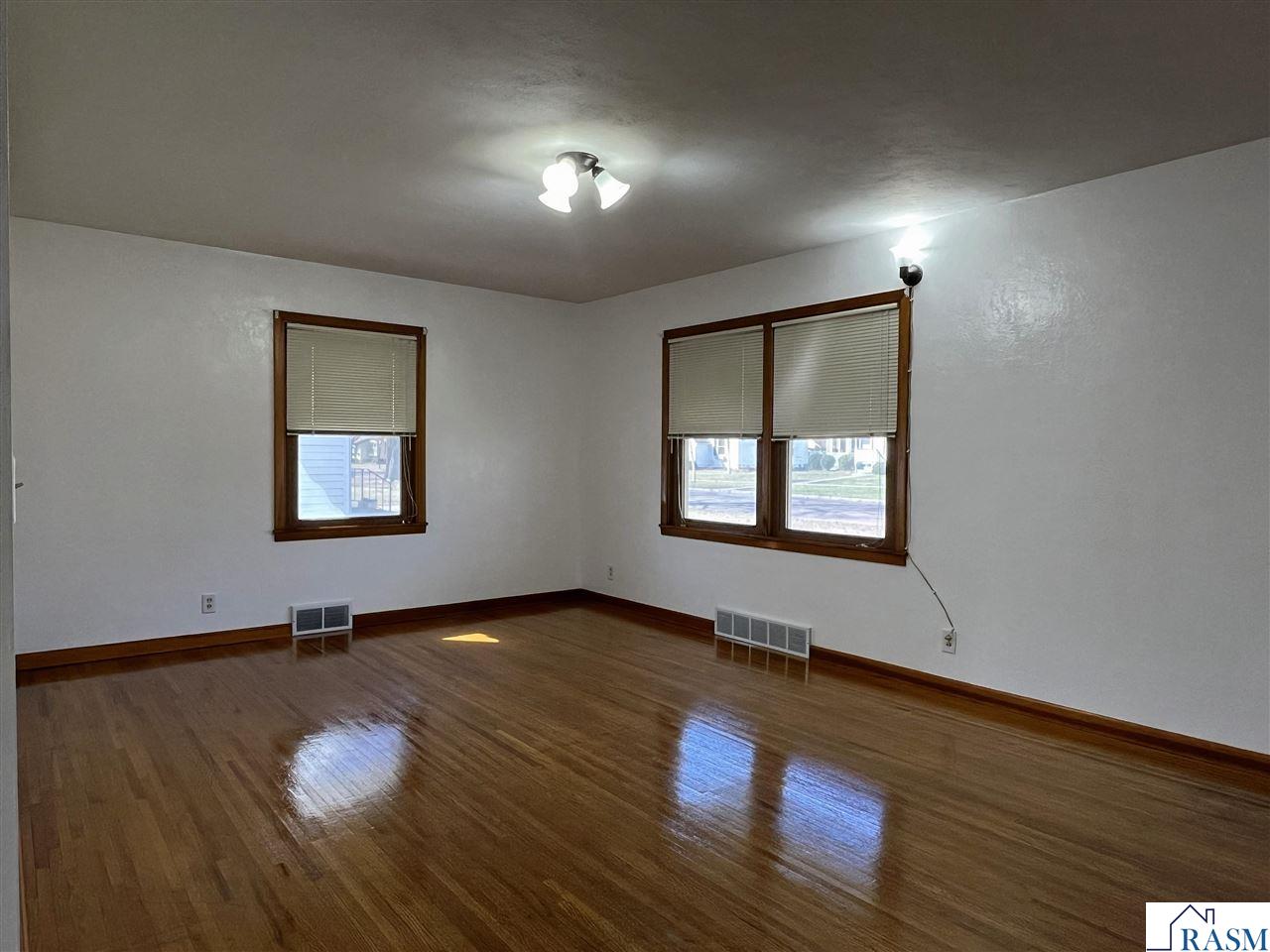 918 6th Street North Saint James MN 56081 7039768 image9