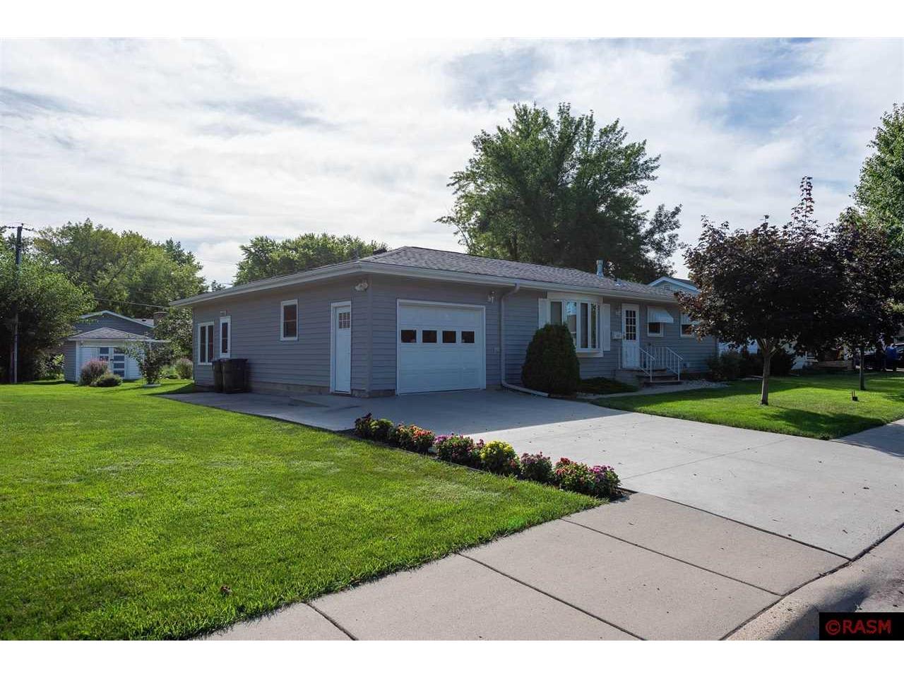 919 Pfau Street Mankato MN 56001 7035795 image1