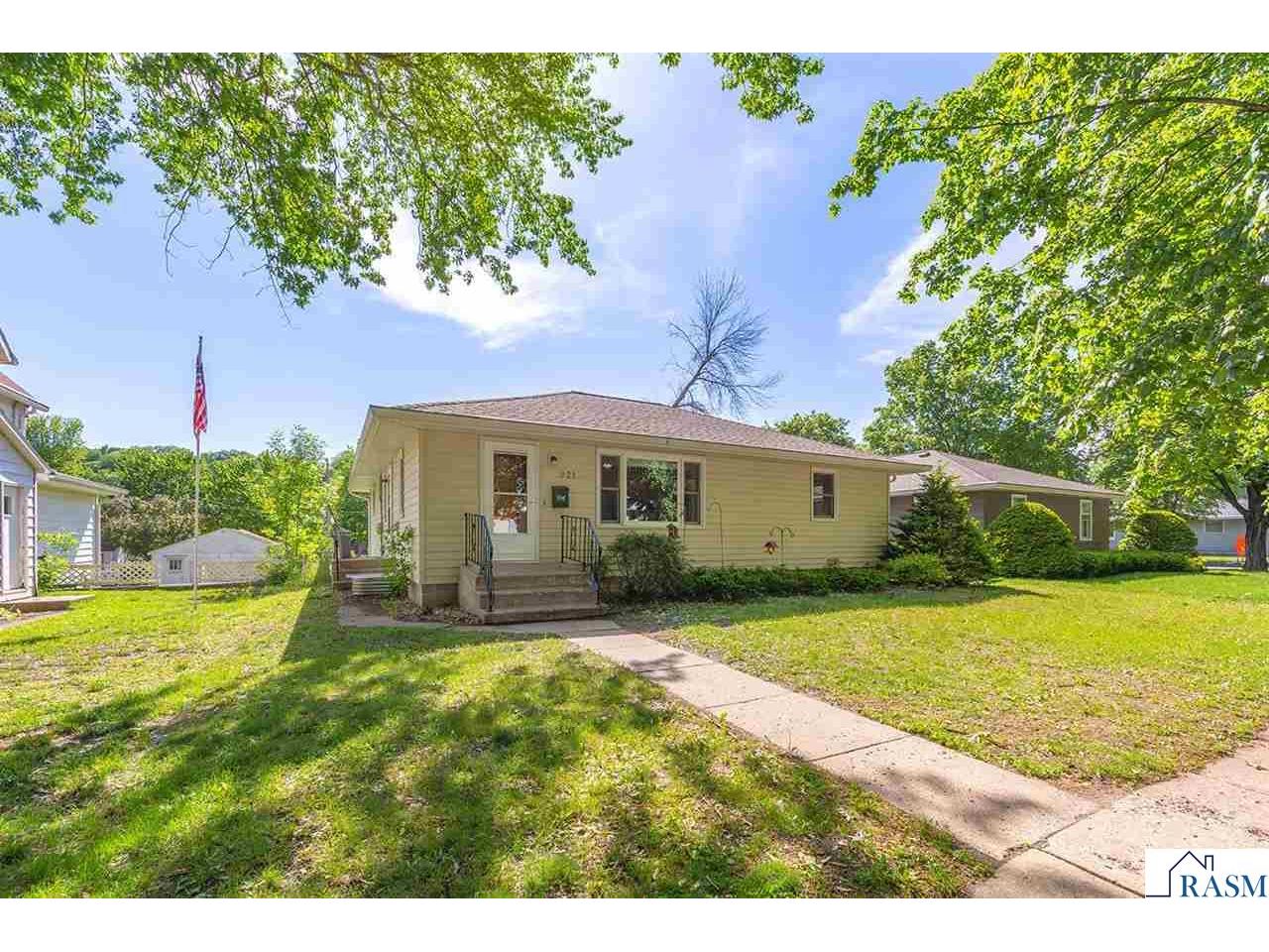 921 N Payne Street New Ulm MN 56073 7040391 image1