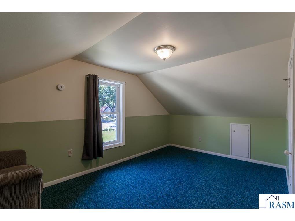 921 S Jefferson Street New Ulm MN 56073 267040888 image19