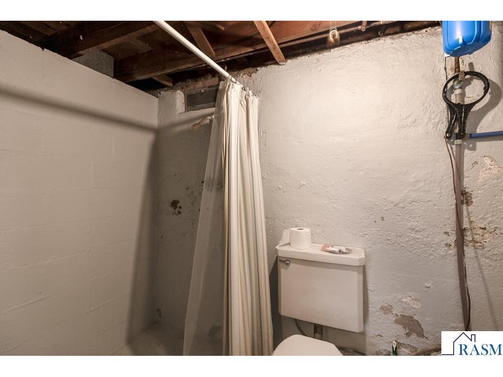 921 S Jefferson Street New Ulm MN 56073 267040888 image31