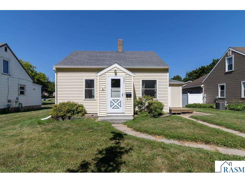 921 S Jefferson Street New Ulm MN 56073 267040888 image32