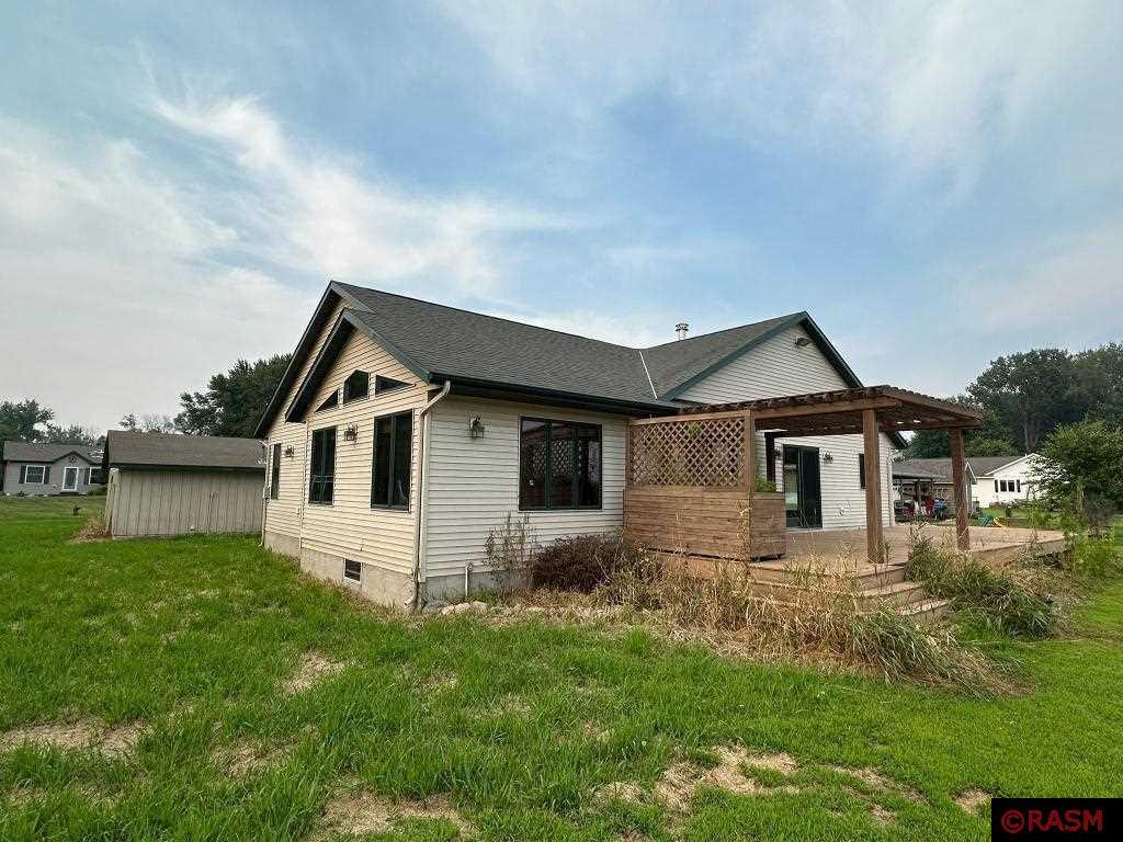 921 lillian Waterville MN 56096 - Tetonka 7038234 image15