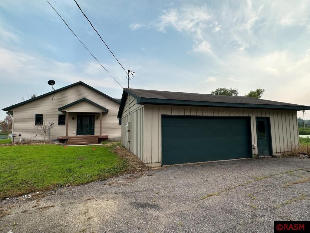 921 lillian Waterville MN 56096 - Tetonka 7038234 image2