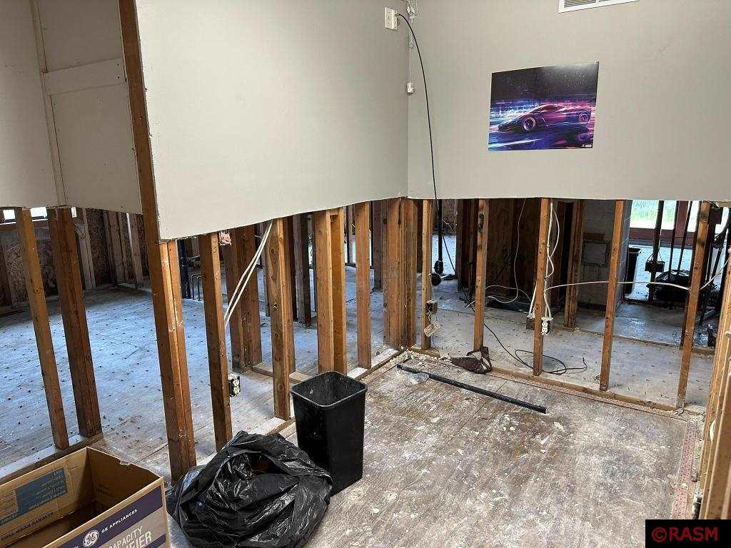 921 lillian Waterville MN 56096 - Tetonka 7038234 image36