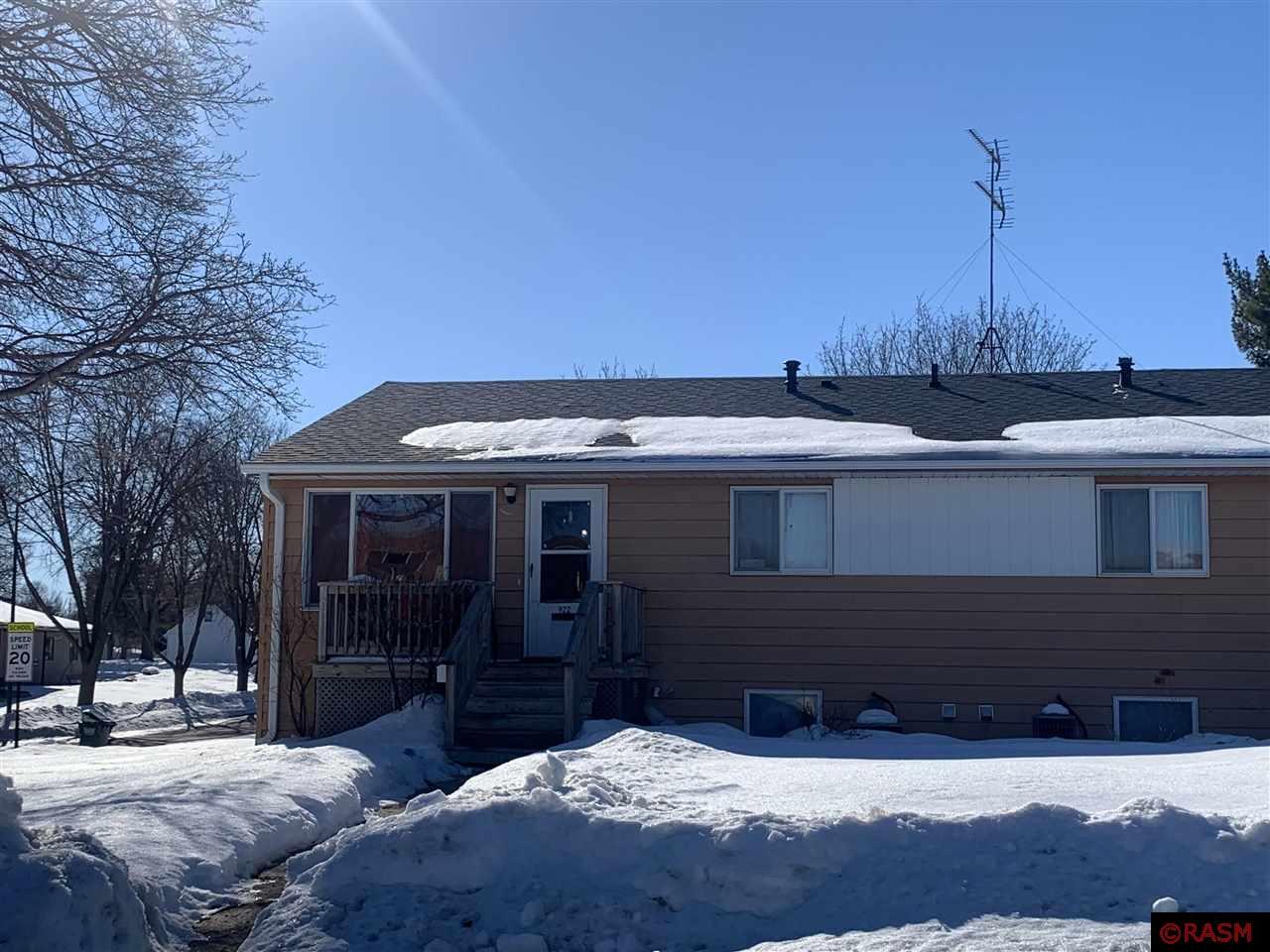 922 N 10th Avenue Saint James MN 56081 7031660 image1