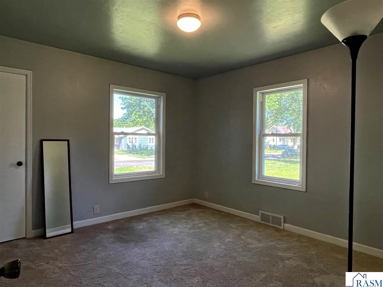 925 7th Street South Saint James MN 56081 267040600 image13