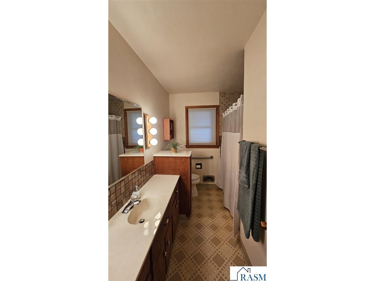 925 S 10th Street New Ulm MN 56073 267040764 image10