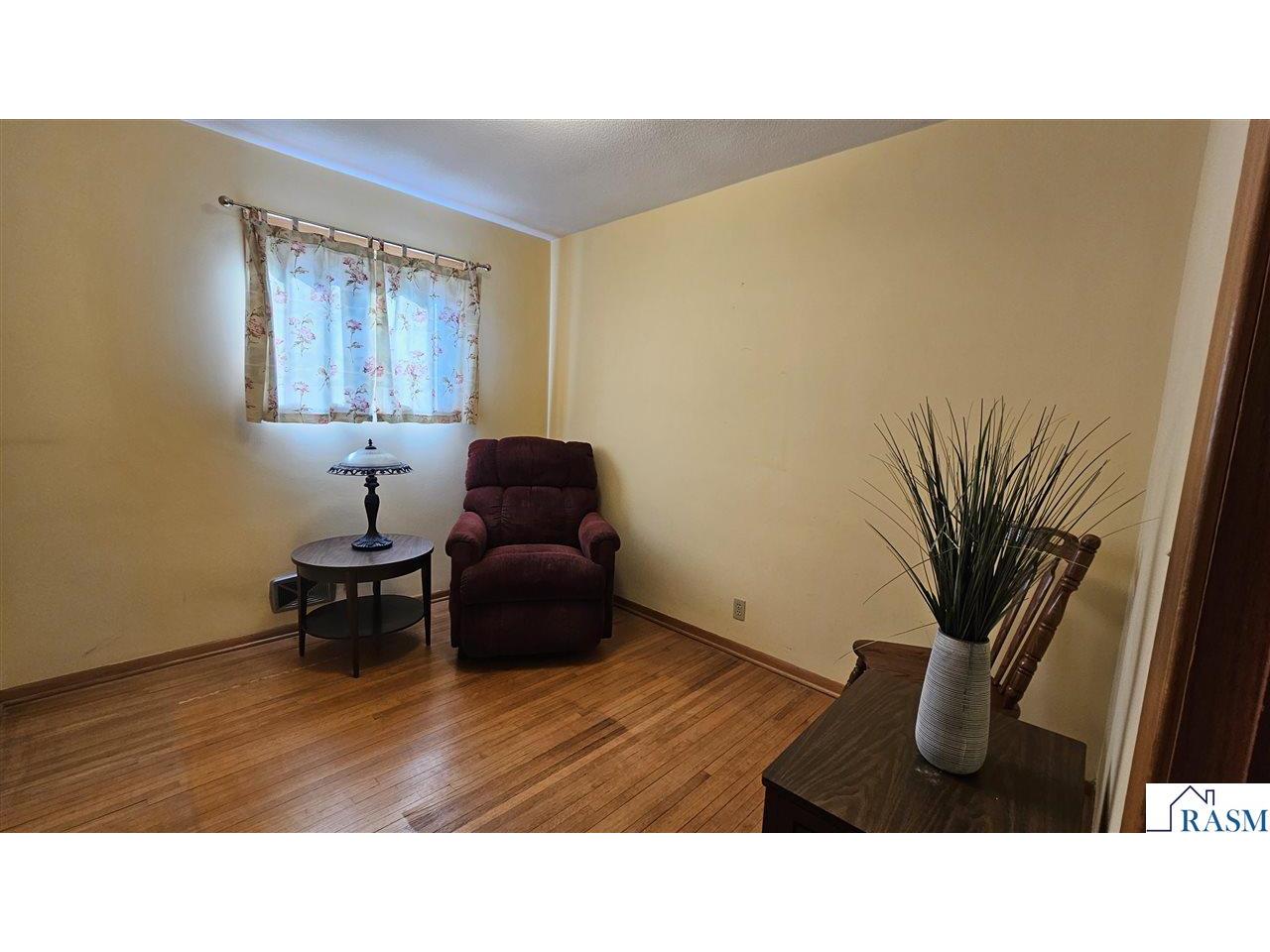 925 S 10th Street New Ulm MN 56073 267040764 image11