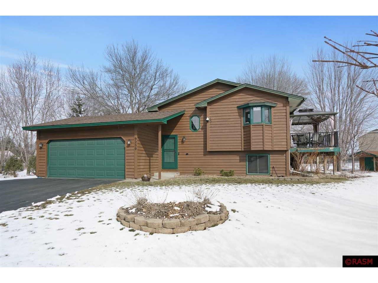 9250 Oakview Lane Maple Grove MN 55369 7034387 image1