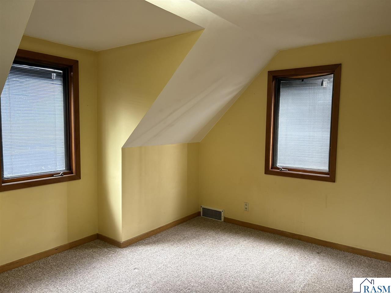 940 Victoria Street Fairmont MN 56031 267040681 image28