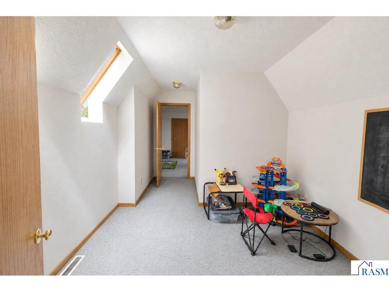 950 Belvista Drive North Mankato MN 56003 267040765 image26