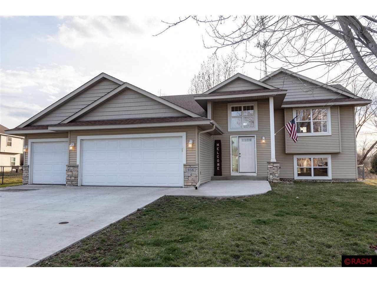 956 S Cedar Street Belle Plaine MN 56011 7034652 image1