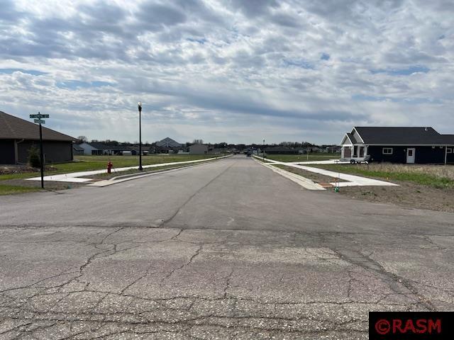 Haeberle Avenue New Ulm MN 56073 7037252 image1