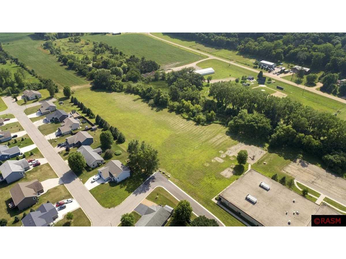 XXX South Street Henderson MN 56044 7034482 image3