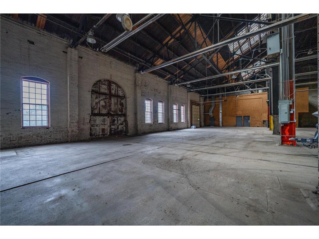 (1 South) 1350 Northern Pacific Road Brainerd MN 56401 6731672 image1