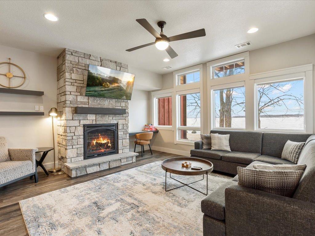 #275 Trapper's Landing Lodge 6906 Beach View Lane NW Walker MN 56484 - Leech Lake 7054406 image3