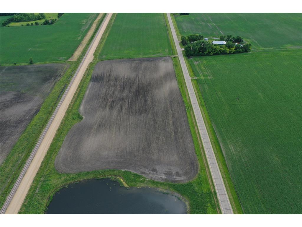 #### 45th Street SW Willmar MN 56201 6811342 image16