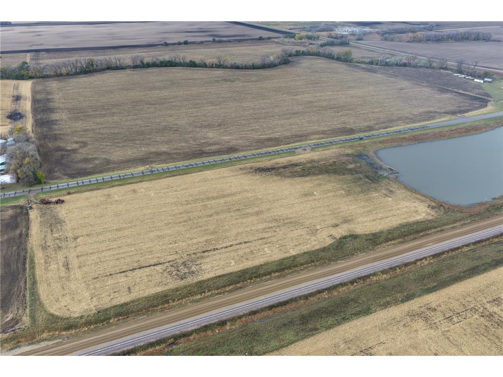 #### 45th Street SW Willmar MN 56201 6811342 image33