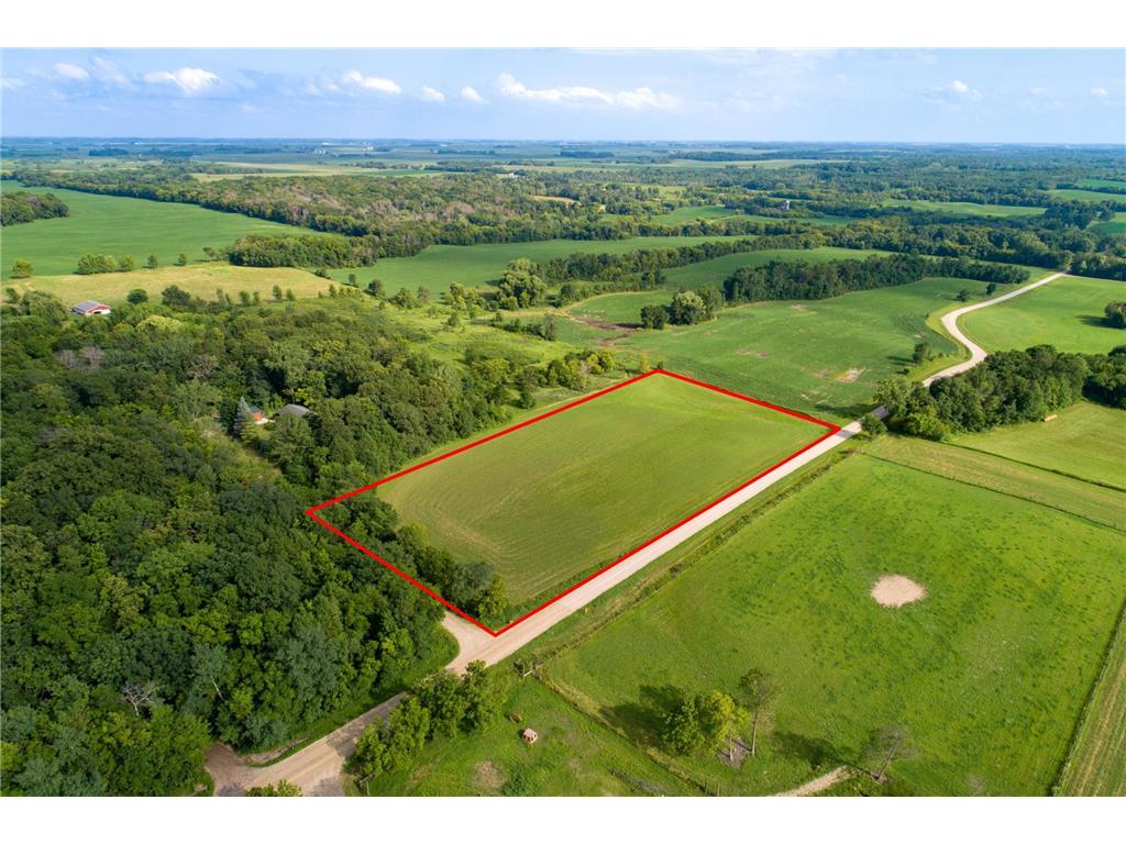 --- XXXX Davis Avenue Faribault MN 55021 6757952 image1