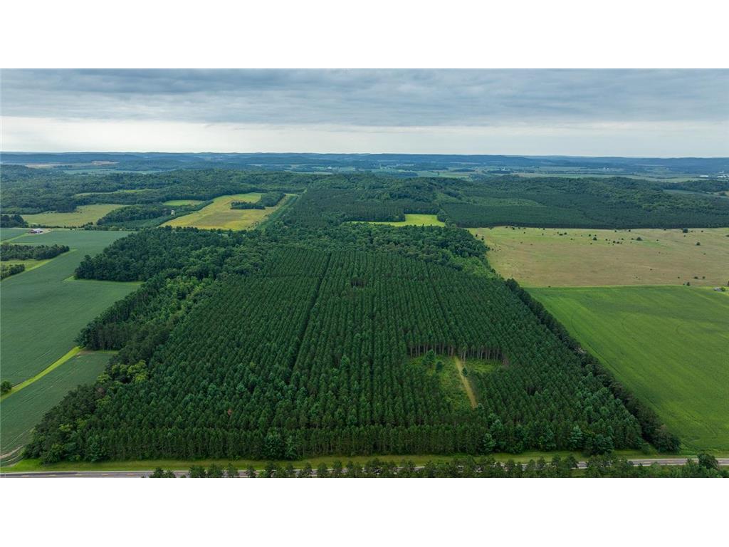 1819 County Road M Auburn Twp WI 54757 6777893 image1