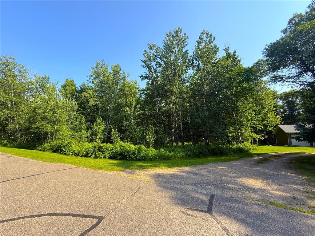 000 Maplewood Drive East Gull Lake MN 56401 - Dade 6737367 image1
