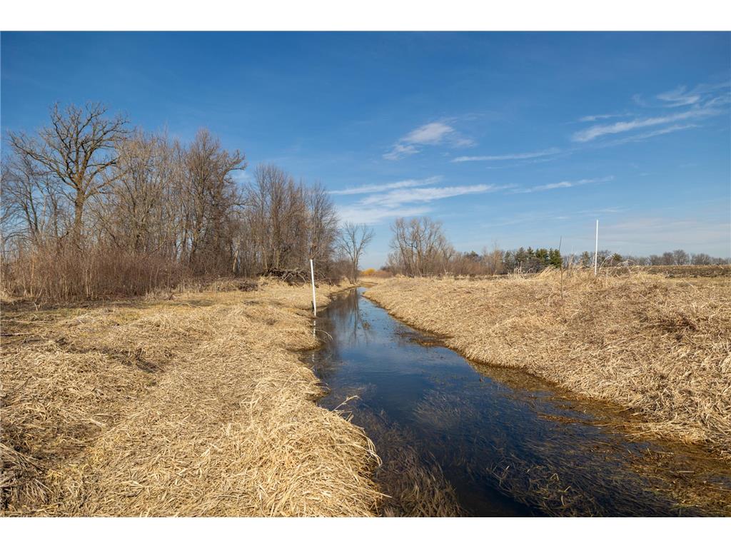 000 Mn-25 Camden Twp MN 55360 - Berliner 7046879 image37
