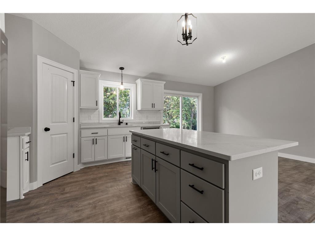000 N Enchanted Drive NW Andover MN 55304 7072575 image17